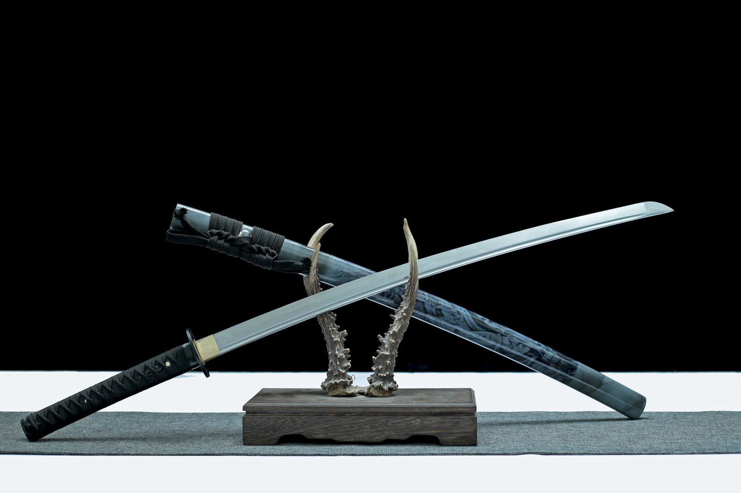 Katana - Noir & Blanc