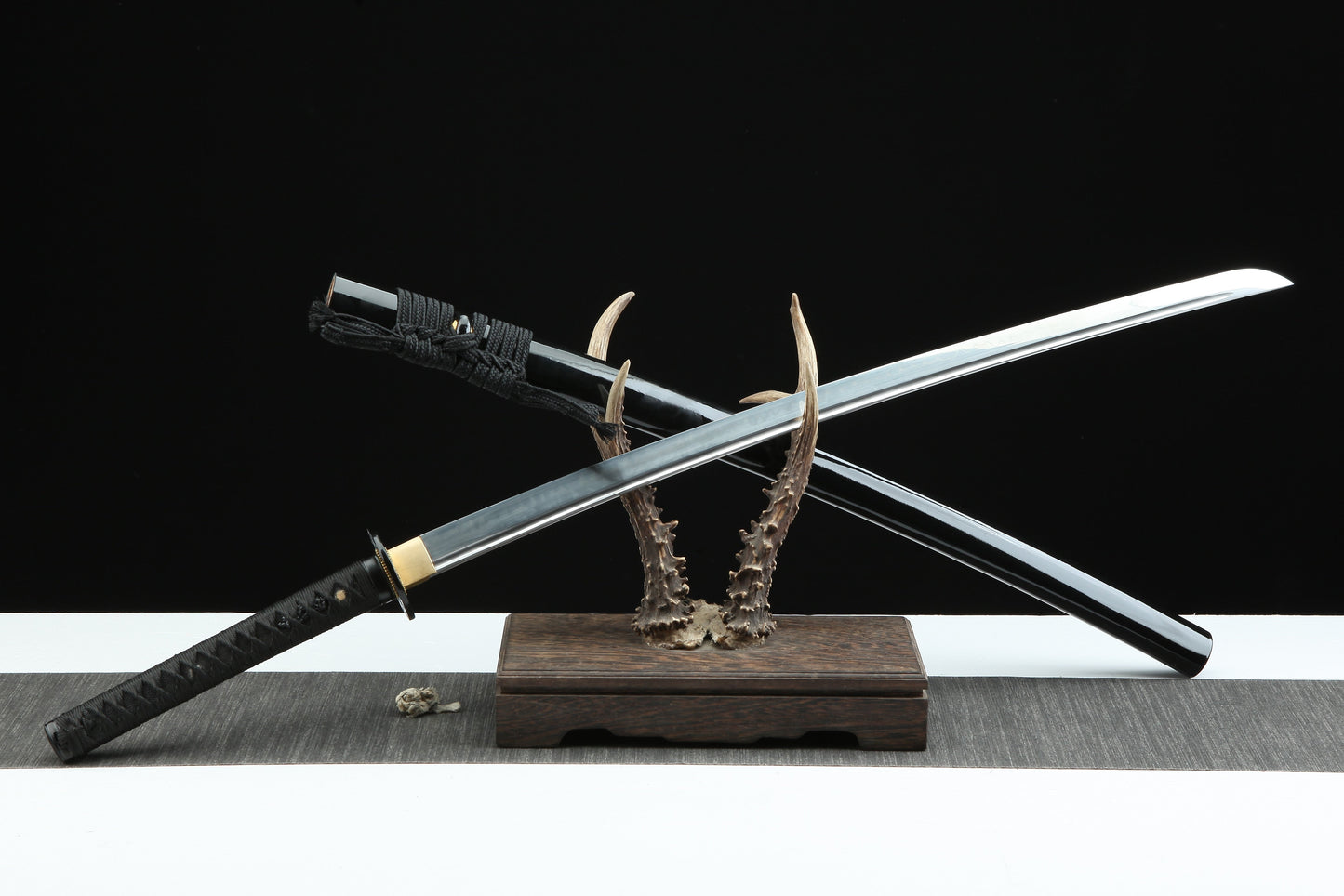 Katana - Veuve Noire