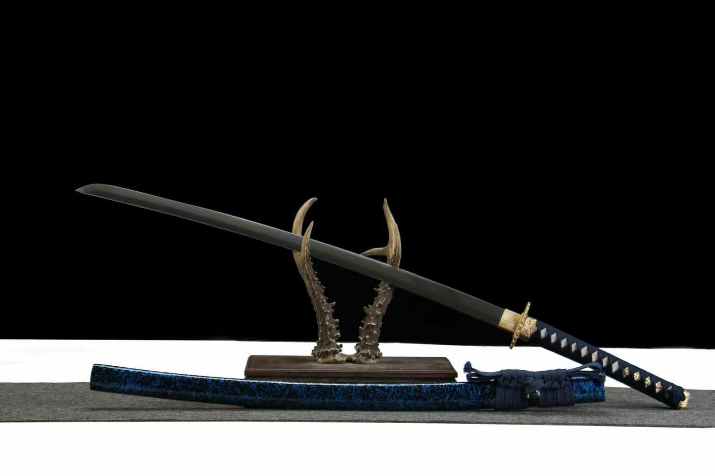 Katana - Dragon Noir bis