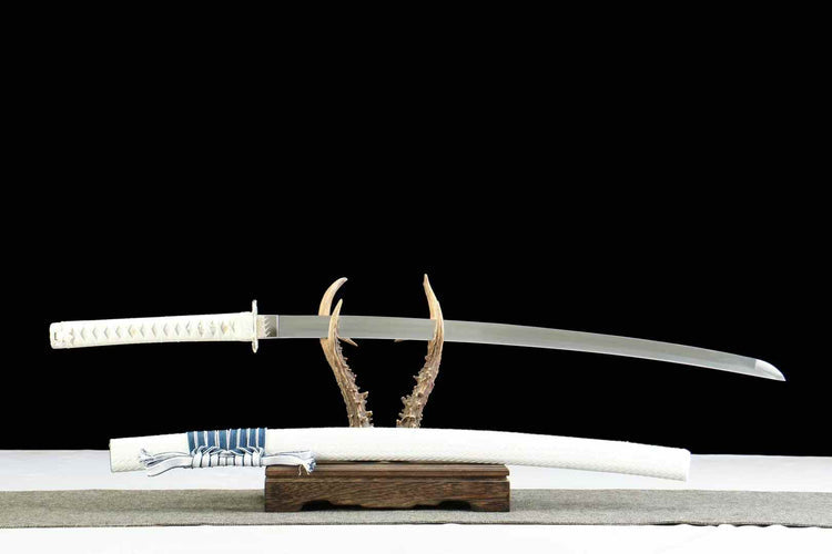 Katana – Silver Frost Blade - Image 2